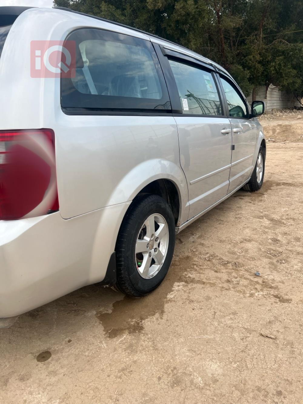 دودج جراند كارافان